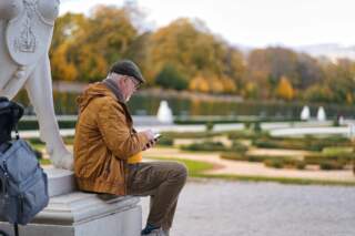 Navigating Senior Healthcare Plans Made Simple