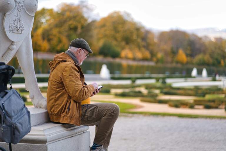 Navigating Senior Healthcare Plans Made Simple